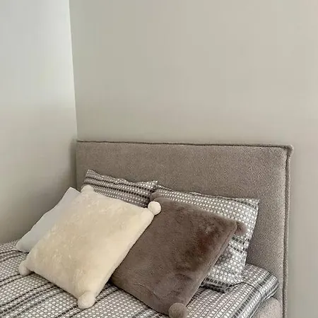 Apartamento Vanalinna Kuelje All, Vaerskelt Renoveeritud Korter